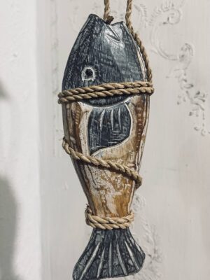 Декоративная рыба из дерева